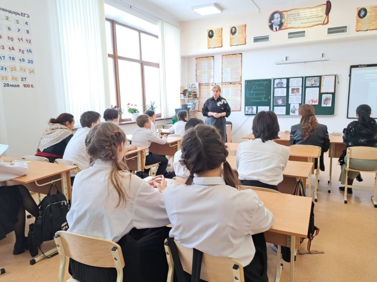 Конкурс чтецов стихов Высоцкого.