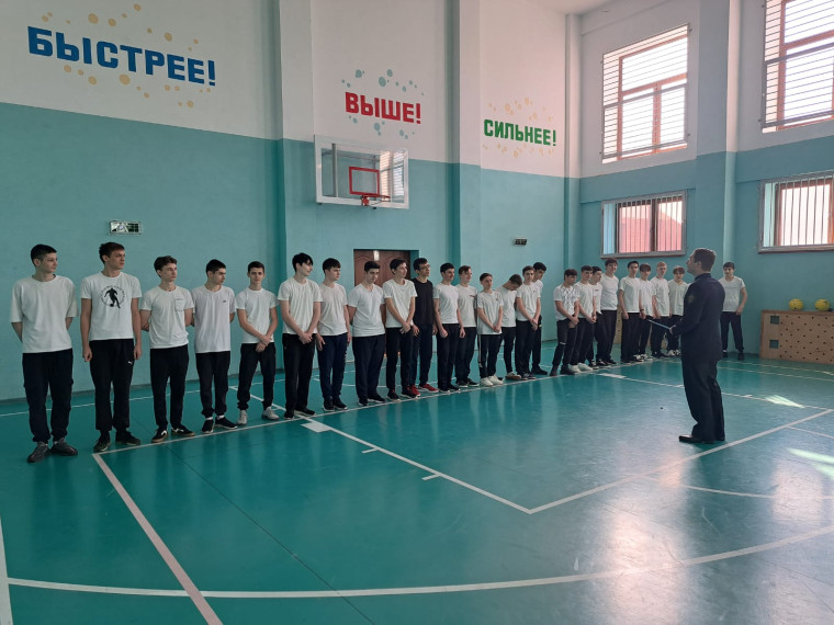 Cоревнования по волейболу.